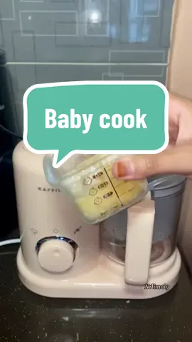 Bila masak guna #foodproseccor ni mmg jimat masa sbb dia blh 4 in 1 hehe 😉 mudah laa lps ni nak masak mknan baby  . . #babycook #foodprosessor #makananbaby6bulan #makananbaby #blendbaby #barangbaby #barangbabymurah 