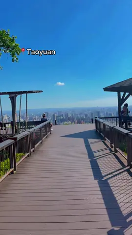 Taiwan seindah ini msa libur di station aja😍rugi bgt😭 #taoyuan_taiwan🇹🇼 #fypシ゚ #taiwan #toyen #taiwan_indonesia🇹🇼🇲🇨 #mbaktkw🇹🇼 