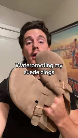 Skip to end for result 😅 Also, you’re supposed to use the spray outside or in a well ventilated area lol #clogs #waterproofing #waterproofspray #tiktokshopsummerturnup #tiktokshopcreatorpicks #ttslevelup #ttscreatorbash 