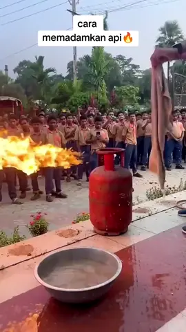 dan itu berhasil🤣🤣 #fyppppppppppppppppppppppp #fypviral #gokil #lawak #kocak #komedi #ngakak 