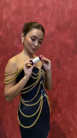 Kath’s blooming skin is a sip away with Ivi Premium Collagen Drink. 💖 #ivicollagendrink #ivi #ivipremiumcollagen #ivicollagen #iviendorser  #ivipremiumcollagendrink #originalcollagendrink #originalcollagendrink #authenticcollagendrink #fyp #foryou #foryoupage #kathrynbernardo  #ivireadytodrink #ivirtd #ivipowderdrink #fyi #mettatione #haveyoumet @Ivi Collagen 