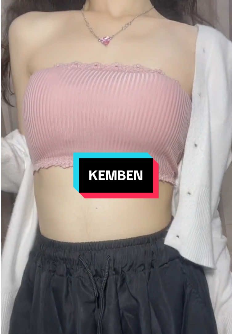 Bra or Tanktop?😋 #fyp #fyppppppppppppppppppppppp #trendingvideo #fypage #4u #murah #sexy #sale #tanktop #croptop #OOTD #fashion #hot #bestseller #shop #wibgajian #promoguncang66 #bajuwanita #beach #pantai #dalaman #bra #bh #brawanita #brakemben #bhkemben #kemben #tren #fuji 