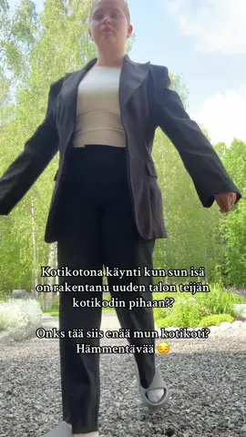 pliis kertokaa onks tää nyt sit enää kotikoti? #kotikoti 