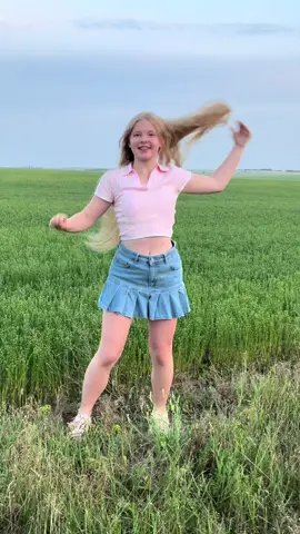 Найчарівніший камбек року 🙏🏻✨@ILLIT  #illit #kpop #cute #dance #kpopdance #fyp #cover #dancecover #viral #wonhee #iroha #minju #yunah #moka 