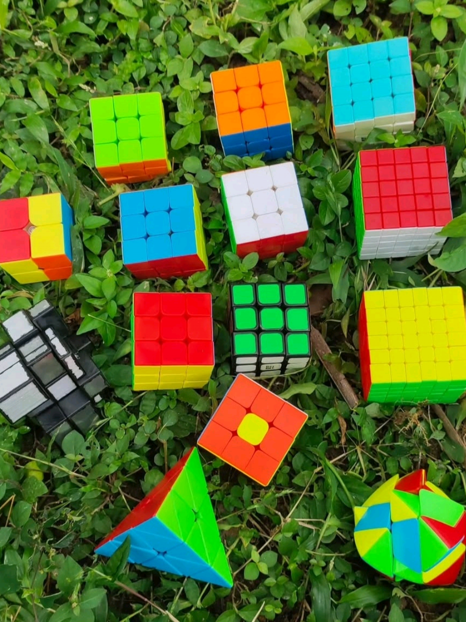 Rubik's cube 3×3 - ksh 199/=  🎯 Great for: ✅Stress relief ✅Fidgeting with purpose ✅Competing with friends ✅Kids, students, and adults alike 📌Our Shop is in star shopping mall 2nd floor shop B11 located along Tom mboya street opposite East Matt supermarket  Grab it now : challenge your fingers & your focus💯 #rubikscube  #rubikscubesolve  #wheretobuy  #rubikscubechallenge  #educationaltoy  #educationaltoys  #educationalvideos  #fypシ゚  #fyp  #rubiks  #nakurutiktokers  #nairobitiktokers  #eldorettiktokers  #nairobi 