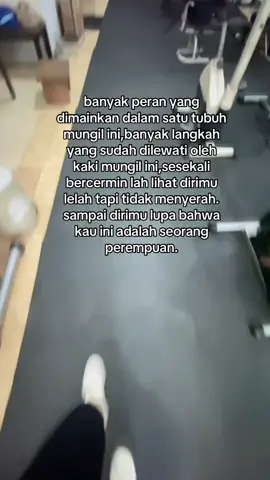 Bagaimana kaki kecil berukuran 37cm ini melawan kerasnya dunia 🌚 #masukberandafyp 