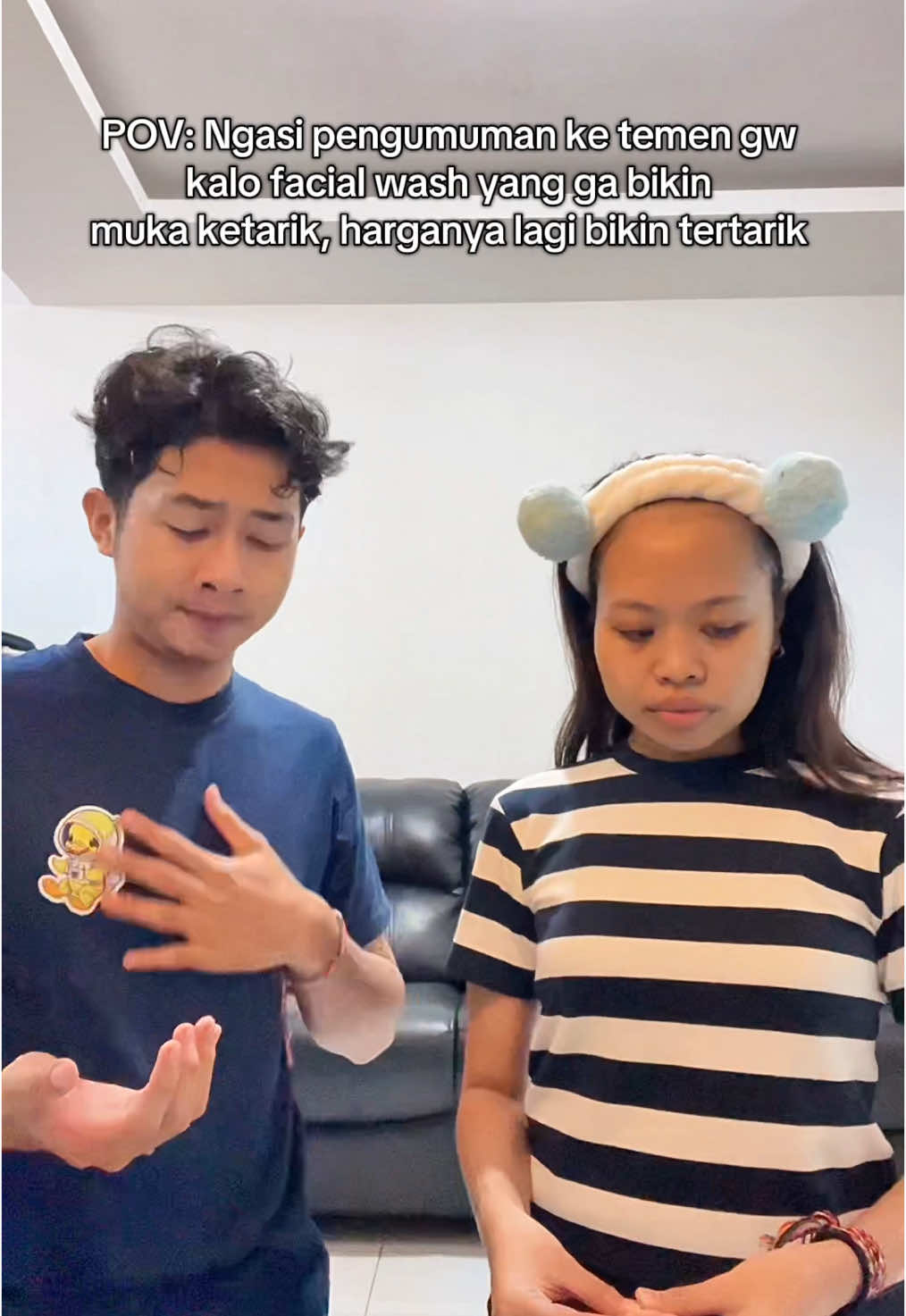Emang kalo udah sefrekuensi apapun di bahas