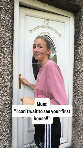 Safe to say she needed a sit down after visiting🥴 • • #homerenos #singlehomeowner #girlpower #beforeandafter #scary 