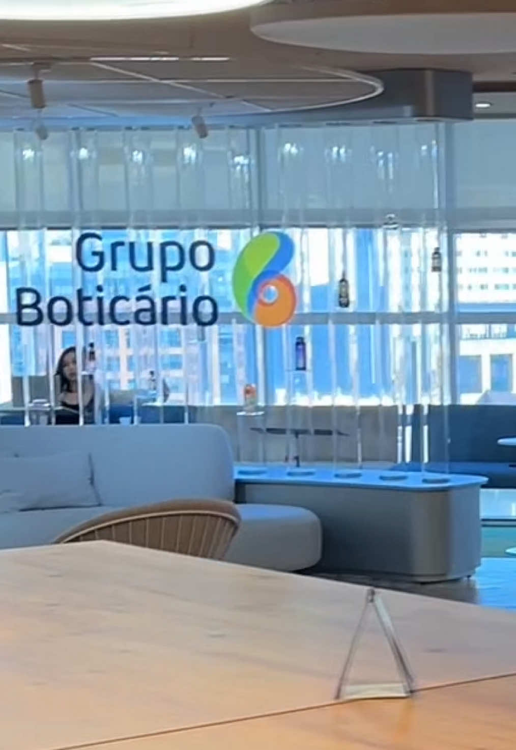 Um dia comigo trabalhando no Grupo Boticário e sendo influenciadora #grupoboticario #gb #influencer #creatorsacademy #community #evento #influ #CLT #umdiacomigo #rotina #rotinasaudavel #treino #CapCut 