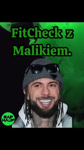 📢 Fit Check z Malikiem. 👕 Anthony Kruijver (influencer modowy z Holandii) złapał Malika Montanę na ulicy i nagrał z nim spontaniczny fit check. 👘 Wideo wylądowało na TikToku Anthony’ego i na jego Instagramie. 📸 W filmiku Anthony zagaduje Malika, żeby pokazał co ma na sobie — Malik, jak zwykle, w mocnym streetwearze: drogie sneakersy, luźna bluza, łańcuch i okulary przeciwsłoneczne. 😎 Jest to jeden z popularniejszych klipów Anthony’ego z Polakami — zebrał sporo lajków, bo Malik rzadko daje się złapać na tak luźne akcje. 💪 @Anthony Kruijver Fashion  #raphajp