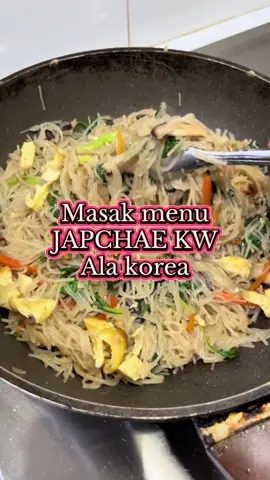 Masak ala Korea “JAPCHAE KW” pakai bahan bihun ikan #koreanfood #japchae #menurumahan #idemasak 