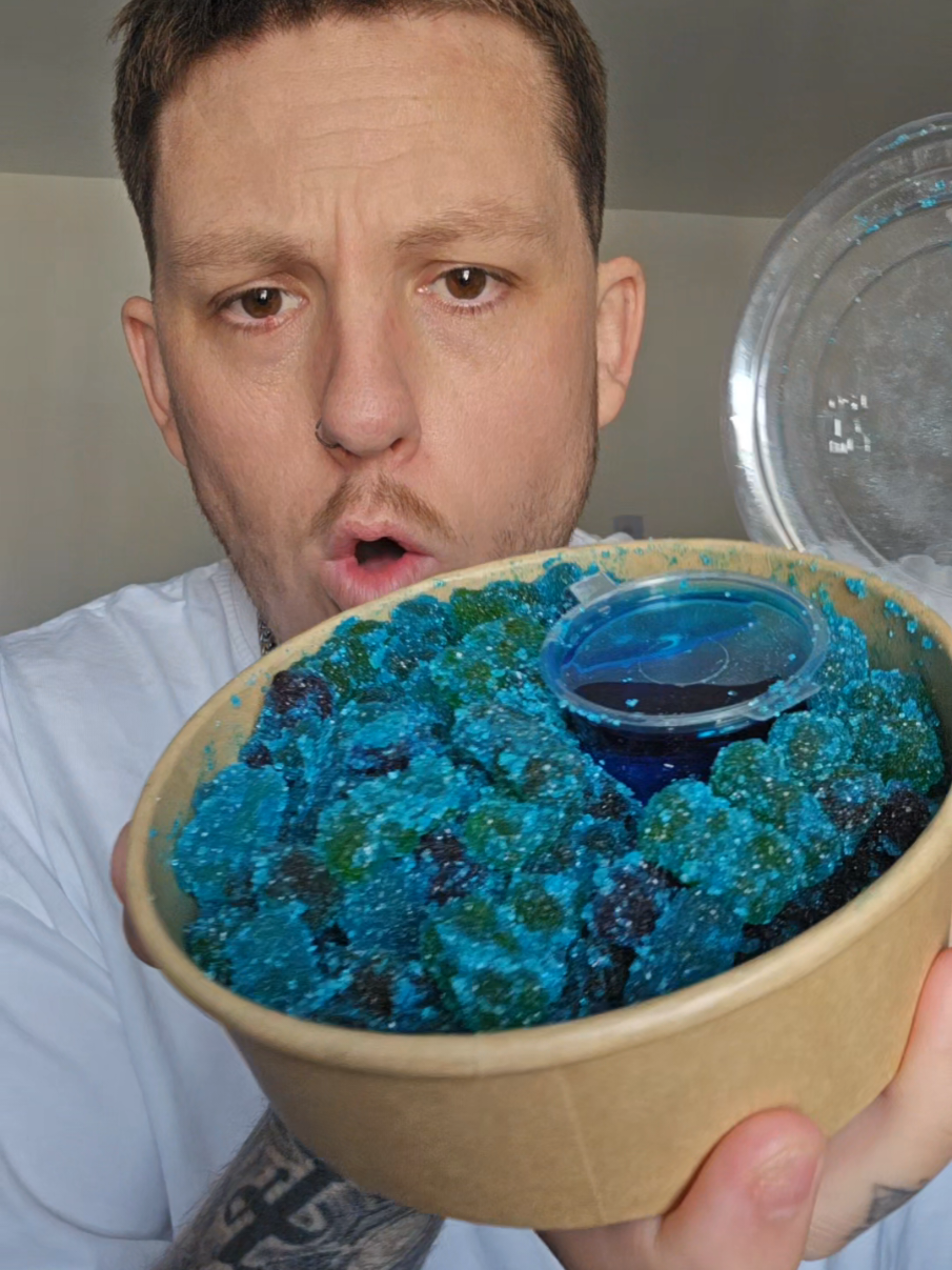 blue razz sour sweet candy is the one 😋 #sweets #gummy #chamoycandy #bluerazz #sour 