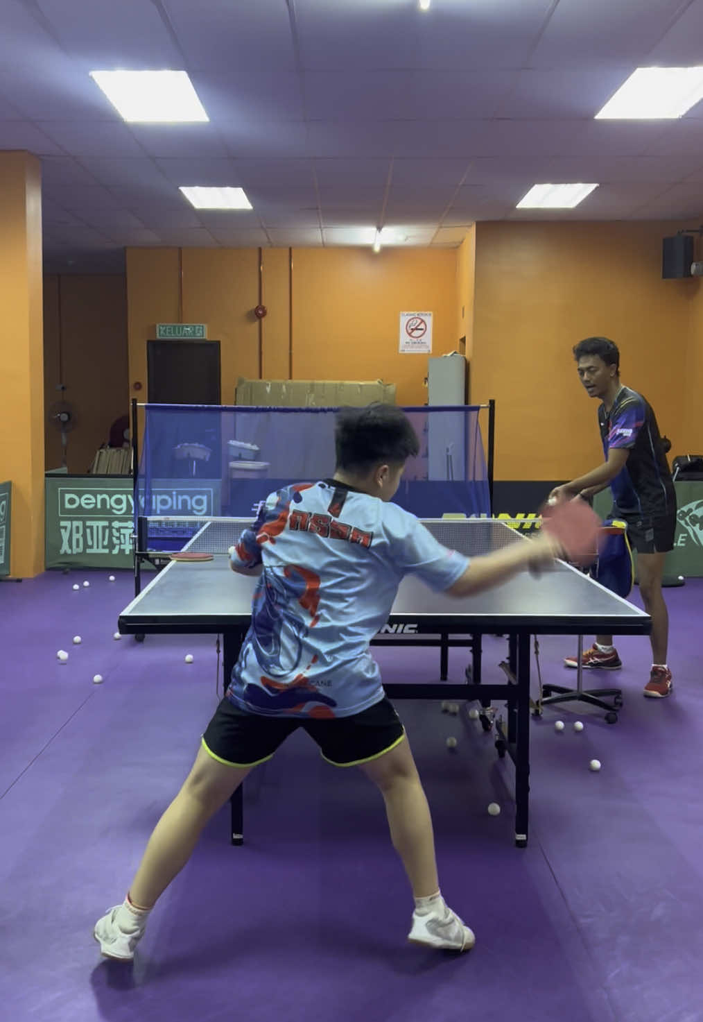 Hard training bola banyak🔥@victor  U-12 #pingpong #tabletennis #tenismeja #tenisdemesa #pingpongchallenge #fyp #fyppppppppppppppppppppppp #foryoupage #xybca #masukbranda 