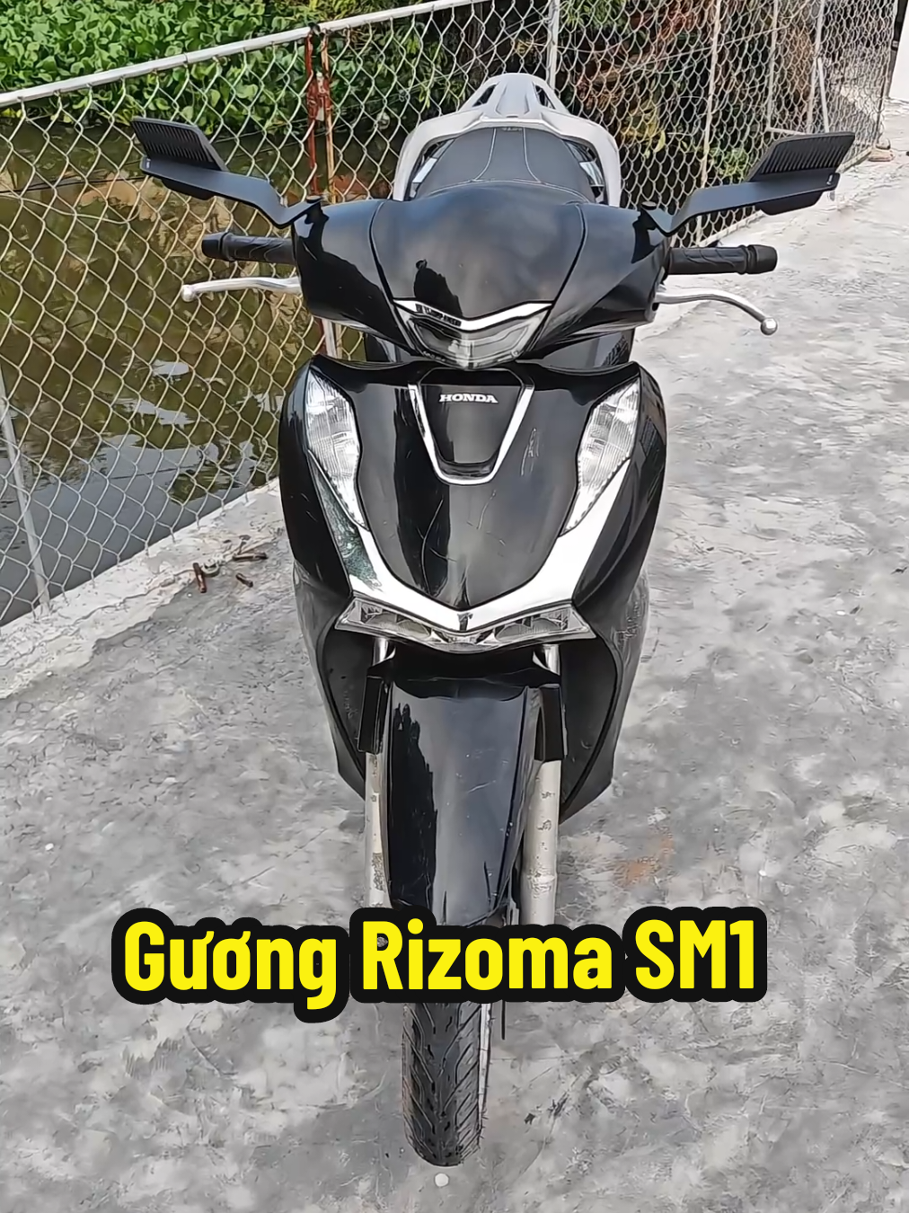Trả lời @47af_016.97 Gương Rizoma Cánh Én SM1 đủ tiêu chuẩn tham gia giao thông #guongrizoma #rizomasm1 #sm1 #guongrizoma744 #guongcanhen #guongchieuhau #rizoma #guongh2c #guongxoay360do #phukienxemay 