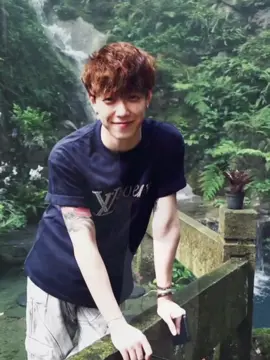 Điều ta chọn chẳng cần giống ai biết đúng biết đủ là hạnh phúc ❤️ #阿骆 #骆金钰 #laccamngoc #metraitrung #traideptrungquoc #douyin抖音 #xhtiktok #fypシ゚  #CapCut 