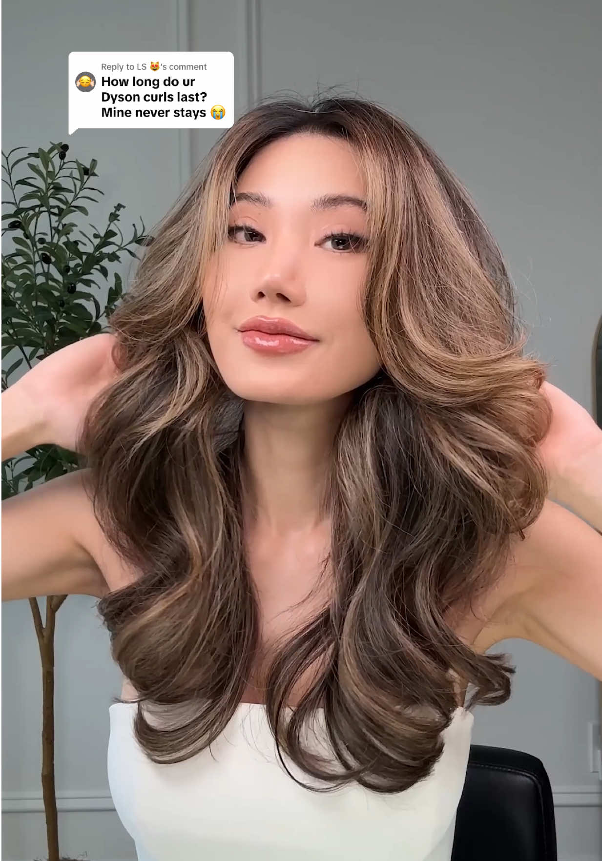 Replying to @LS 😻 how I get my #Dyson curls to actually LAST with the Airwrap i.d.™️ + Chitosan™️ styling products ✨🩷 #ad #DysonBeauty 