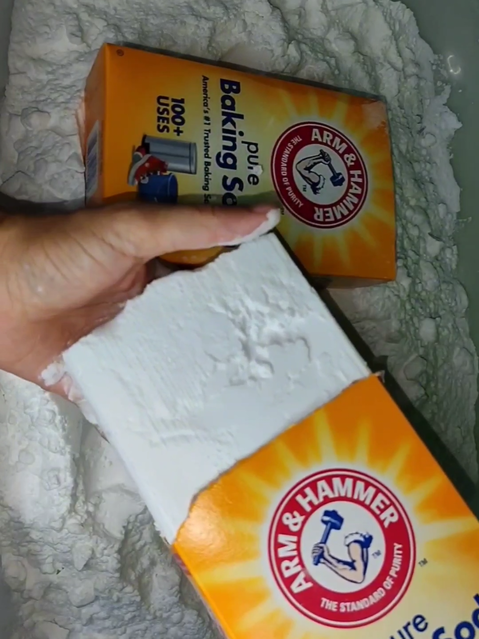 #bakingsodaasmr #satisfyingvideos #crunchy #explore #asmr #foryouu #sifting 