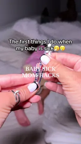 The first things I do when my baby is sick🤧🤒🥲 #MomsofTikTok #flu #momhack #sickbaby #babies #LifeHack flu season remedy mom hacks 