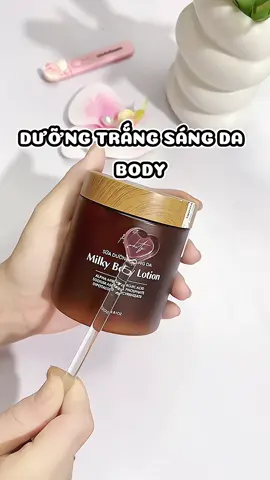 Khả năng dưỡng sáng tốt  chân ái của tui mấy năm nay #kemduongsangda #fresty #lotion #kembody 