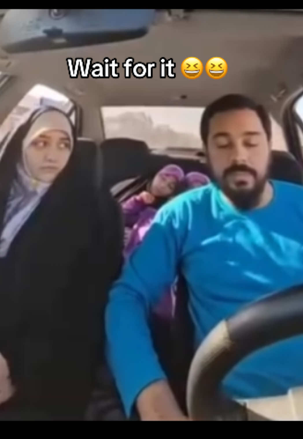 Suddenly no one is sleeping #sleep #car #carride #muslim #islam 