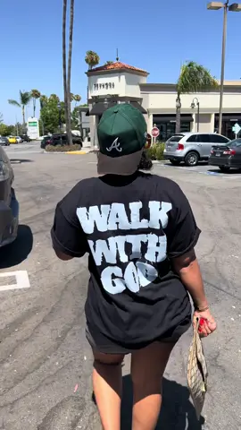 Walk with God 🙏🏽 #fyp #tiktokshop #tiktokshopfinds 