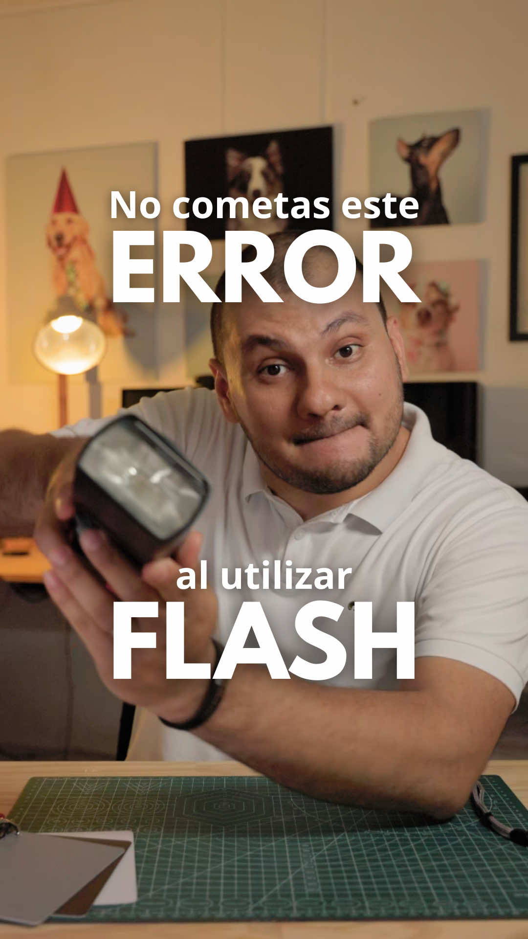 No cometas este error al utilizar flash en tus fotos 📸 #creatorsearchinsights #tipsdefotografia #godoxlighting #fotografiaprofesional #curso #bucaramanga #fotografobucaramanga 
