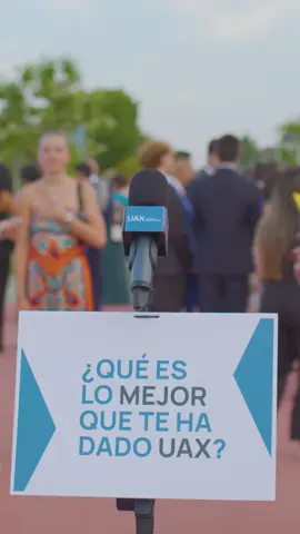 Dejamos un micrófono en el campus y esto fue lo que pasó… 💙 #GraduaciónUAX25