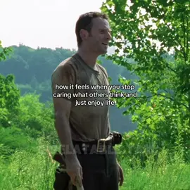 one of the best feelings, just enjoying summer 🙏 || #TWD #fyp #foryoupage #foryou #viral #thewalkingdead #real #rickgrimes 
