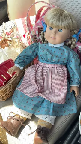 Kirsten, where the hell have you been, loca !!!??! #thriftfinds #americangirldoll #kirstenlarson 