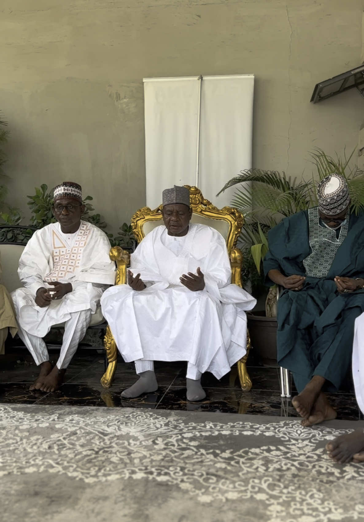 Condolence visit  Mai Girma babban daraktan kudi da gudanarwa a hukumar Raya kogunan Hadeja da Jama'are.Hon. (Dr) Musa iliyasu Kwankwaso. Ya kai ziyaran Taaziyyar na  Mahaifi ga  Tsohon Shugaban Karamar Hukumar Tarauni . Ya kai ziyaran Taaziyyar na  Marigayi.Hon. Mohamoda Sani Madakin Gini.Tsohon Shugaban Karamar Hukumar Dala .  Ya kai ziyaran Taaziyyar na  Marigayi.Hon. Abubakar Abdullahi Likita. Tsohon Shugaban Karamar Hukumar Wudil.  ALLAH YAJI KANSU DA RAHMA DUKA YASA ALJANNACE MAKOMA #musailiyasukwankwaso #nigeria #gandujiyyatiktok #gawuna_online #apc #tinubu#kano #condolence 