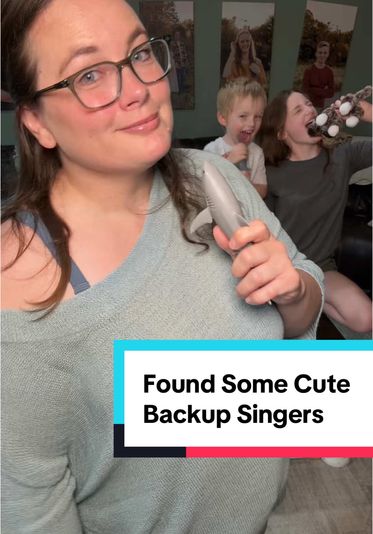 I found some backup singers  #keshatiktok #kesha #keshatrend #trending #fyp 