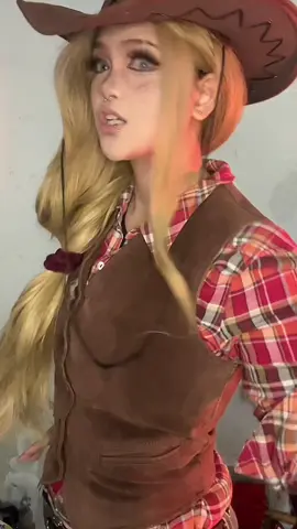This song is kinda fitting for AJ (MY FALSIES WERE NOT COOPERATING FML 💔💔) #applejack #applejackcosplay #mlp 