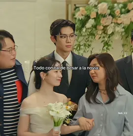 No puedo con él 🤣🤣 #humor #rieteconmigo #kdrama #Edit #paratii #fyp 