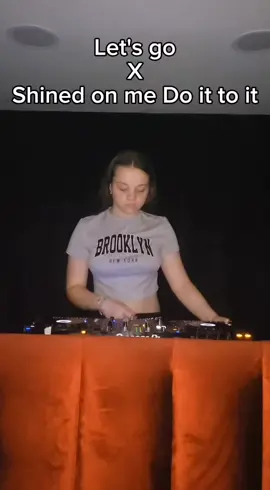 Let's go X Shined on me Do it to it #dj #decks #highlight #liverpool #djlife #youngdj #fyppp #bringingitback #tunes #dancemusic #danceclassics #turnupthevolume 