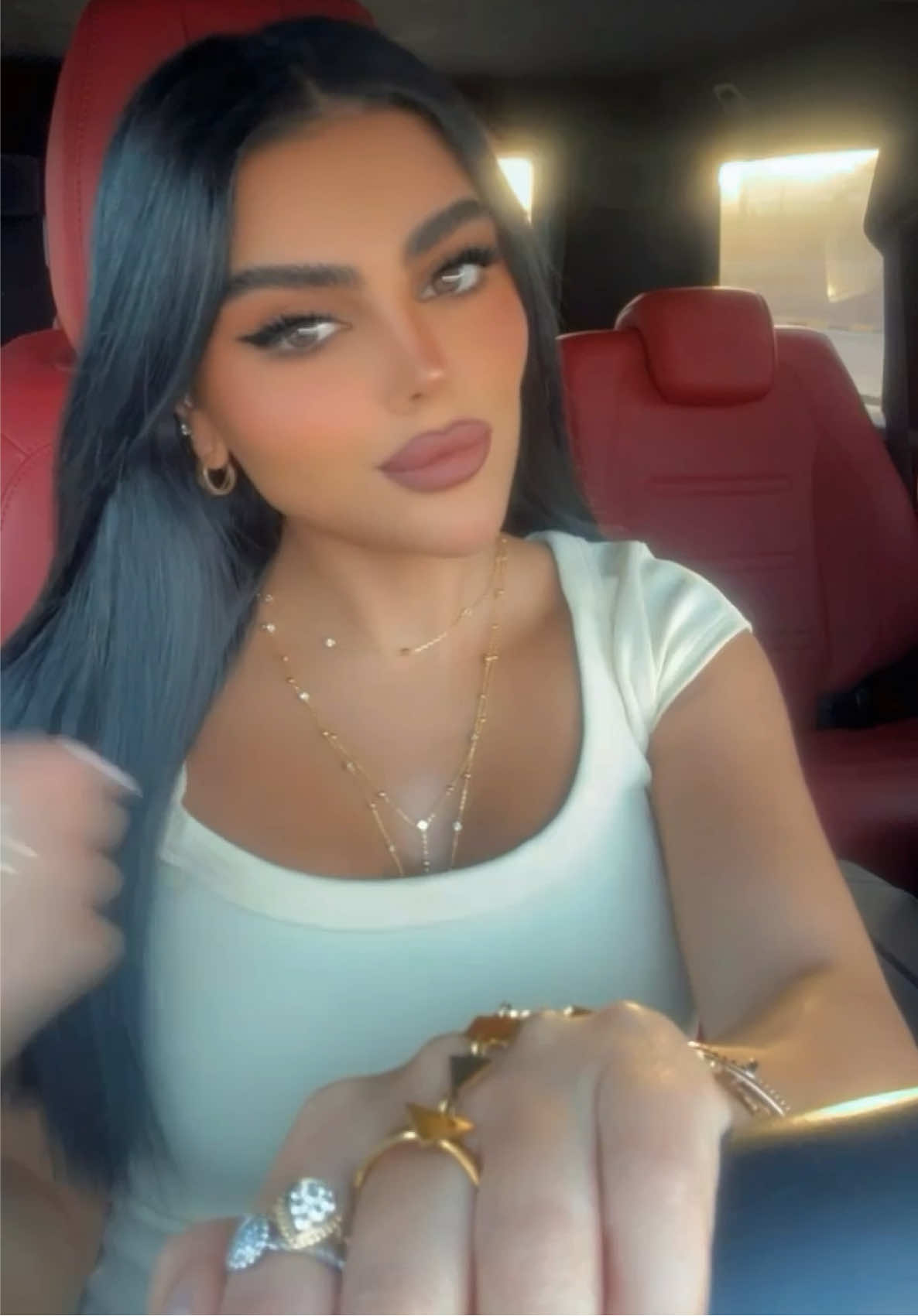 هاي سبيچ🤭🤣 #stylewithattitude #fypシ #مالي_خلق_احط_هاشتاقات #tan #Anaf #butteryellow #