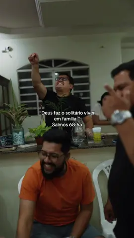 como é bom viver família. 