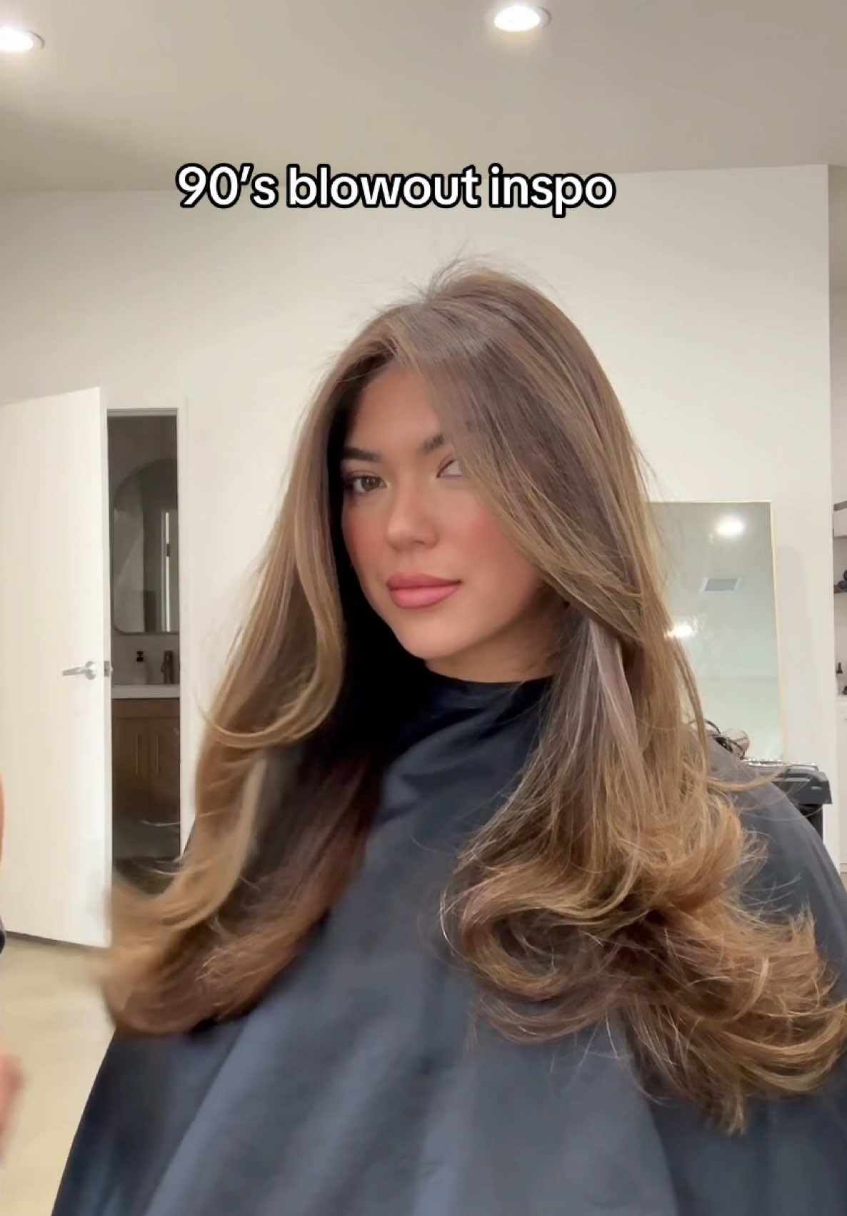 Save this for your next blowout 🫶🏼🤍✨ #blowoututorial #hairtutorial #90sblowout #hairblowout #hairstyles 