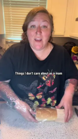 Things I don’t care about as a mom. I have rules, boundaries and things that are hard “no’s” for me, but I also have things that just aren’t that serious. #fyp #kiersteneats #mom #momlife #thingsijustdontcareaboutasamom 