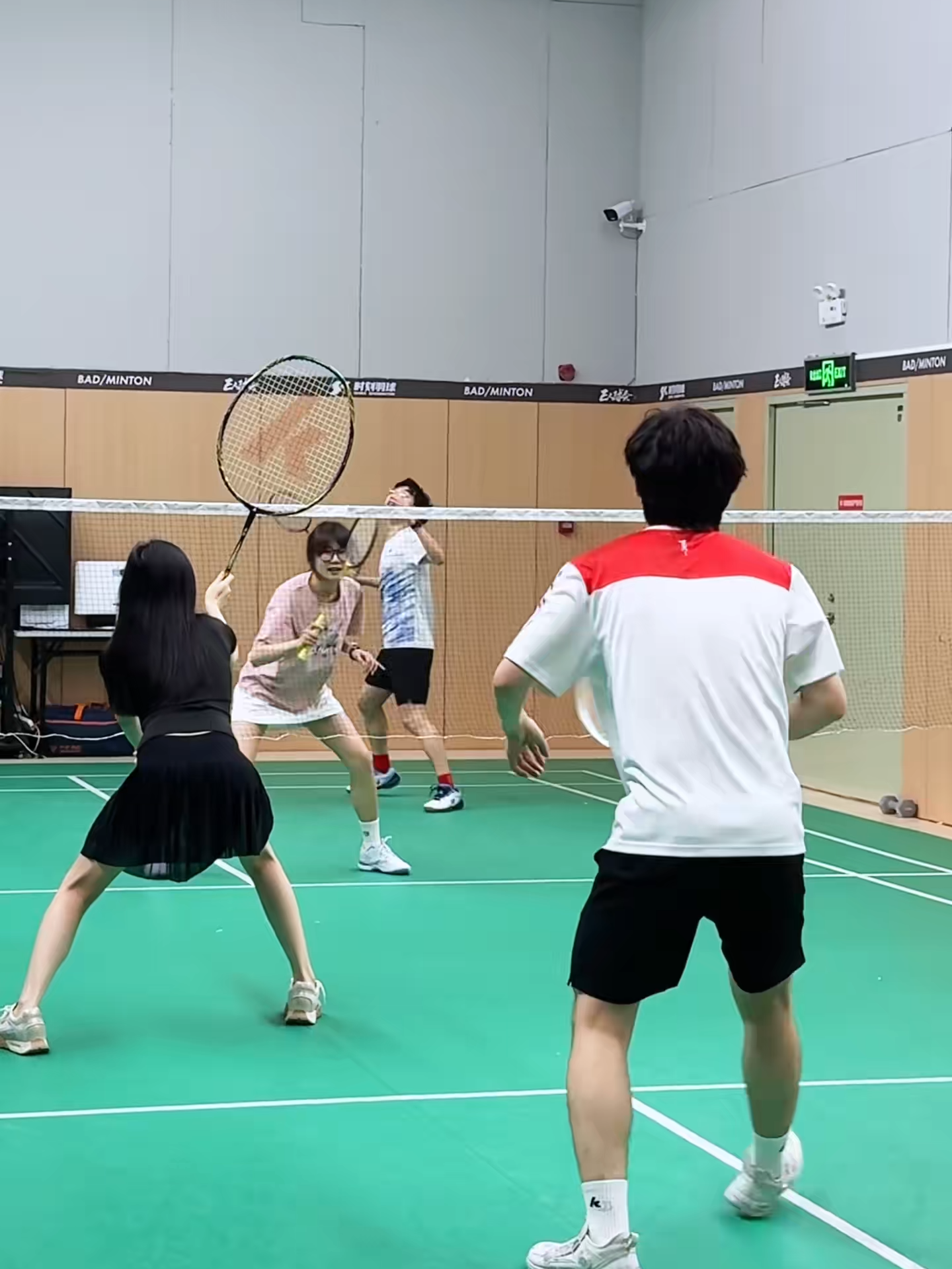 Có bạn nữ đã khó rồi, không thể giải quyết vấn đề với bạn đồng hành thì hãy giải quyết từ nguồn gốc.#daycaulong #badminton #caulong #xuhuong #sports #caulongvietnam #caulongthegioi