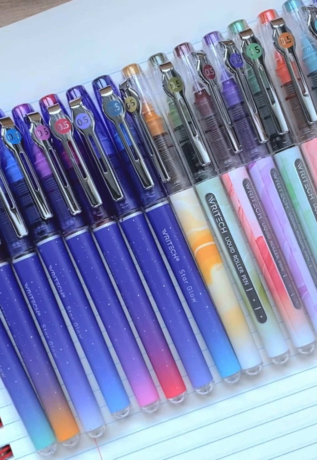Wrapped in stars, filled with color. Pick your favorite—if you can!😉😉😉#writech #stationery #pen #stationeryhaul #pentest #pens #tiktokshop #tiktokshopfinds #pentok #fyp 