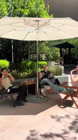 I’ve been converted into a love island fan #modelwalk #diml #Vlog 