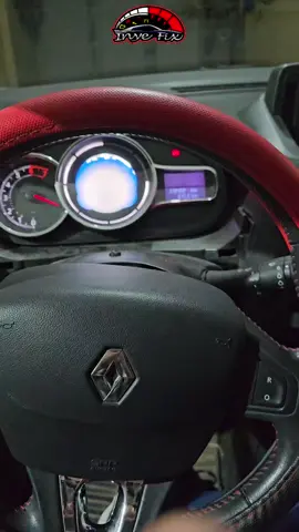 Reemplazo y programacion de tablero en un Fluence GT Cuidado ⚠️☢️ a quien mandan a reparar los módulos ya que puede pasar cosas como estas #reparacion #inyeccion #programacion #renault 