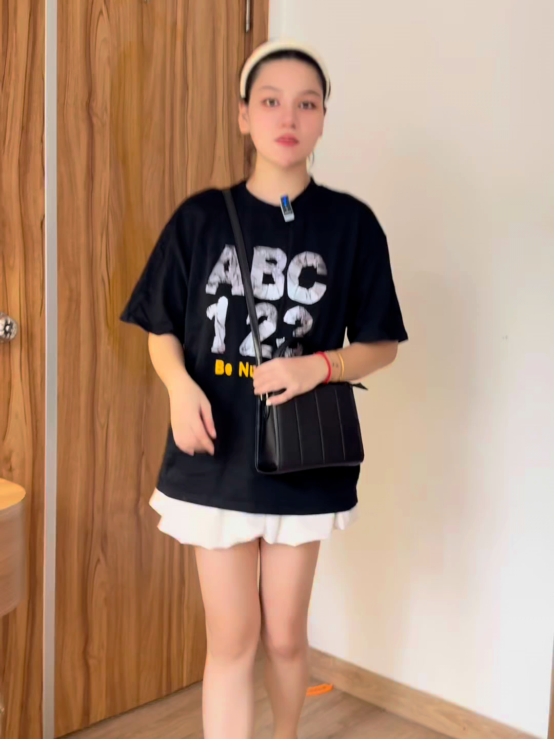 Túi Yuumy ( Thời trang nữ dáng vuông viền chỉ size 20 - Túi đeo chéo da Smooth YN250 ) #Yuumy #tuiyuumy #YN250 #Yuumyyn250 #tuideocheo #tuiđeocheoyuumy #tuideocheoda #tuixachnu #tuinuditiec #tuinuthoitrang #size20x9x15