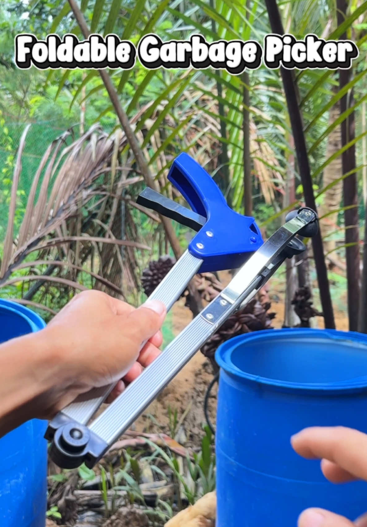 Foldable Garbage Picker  ✅Very Convenient, Durable and Lightweight  ✅Perfect Tool for Cleaning Comfortable to Use ✅Foldable and Space Saver #picker #garbagepicker #garbage #foldablegarbagepicker #cleaningtool #pickertool #panglinis #garbagecleaner #cleaninghacks #cleaningstick #fyp #fypシ゚viral #ttsbudolfinds #wowsulitdeals #paydaysale #fridayfriyay #MySweldoBudol  #TikTokShopFuntasticPayday #SummerSayaSale #bonggangfridayfriyay #lifestylechallenge  #techsaya #techbudolfest #tiktokshopelectronics #homeliving #hometokshop #homeimprovement #householdappliances #buymoresavemore #tiktokhomebudol #tiktokshopph77 #sale77 #tiktokshopontrend #julysale@Oraina Charms 