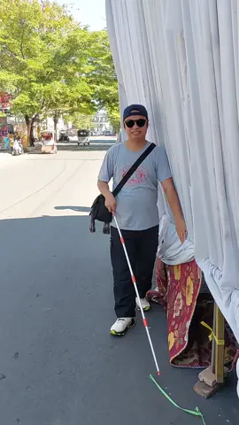 [JAJAL] pelaminan di tengah jalan #disabilityawareness #accessibility #pelaminan #difabelindonesia #makassarinfo #makassartiktokers #makassarhits #fyp 