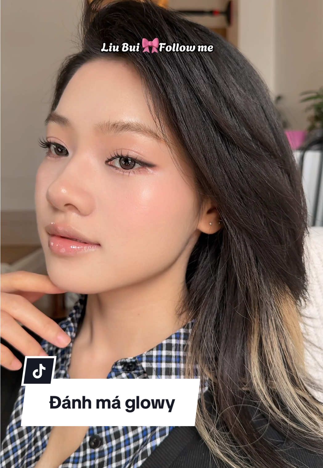 Glowy mọng nước đồ 💦#nukka #makeuptutorial #phanmahonganhnuoc #phanmahongdangkem #highlighter #hoctrangdiem #trangdiemhangngay #makeupnhanh #makeupdichoi #makeupditiec #trangdiemmat #cleangirl #douyin #cotrangdiem #cleangirl #douyin #makeuptutorial #đềxuất #makeupnhenhang #makeupcanhan #xinhdepmoingay #xinhdep #cotrangdiemcanhan 