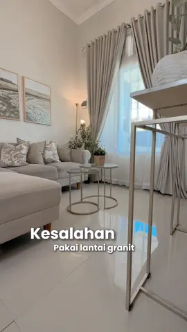 Kesalahan pakai lantai granit, klo ga bener ngerawatnya lantai jadi kusam..  Skr aq pakai floor cleaner yg wanginya bikin rumah kayak hotel dan lantai makin kinclong, ga kusam lagi.. #unikleen #unikleenfloorcleaner #unikleenpembersihlantai #lantaigranit #perawatanlantaigranit #fyp 