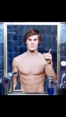 One-click face swap #tiktok #foryou #movieexplained #filmcommentary #viralvideo #fypシ #film #movie 