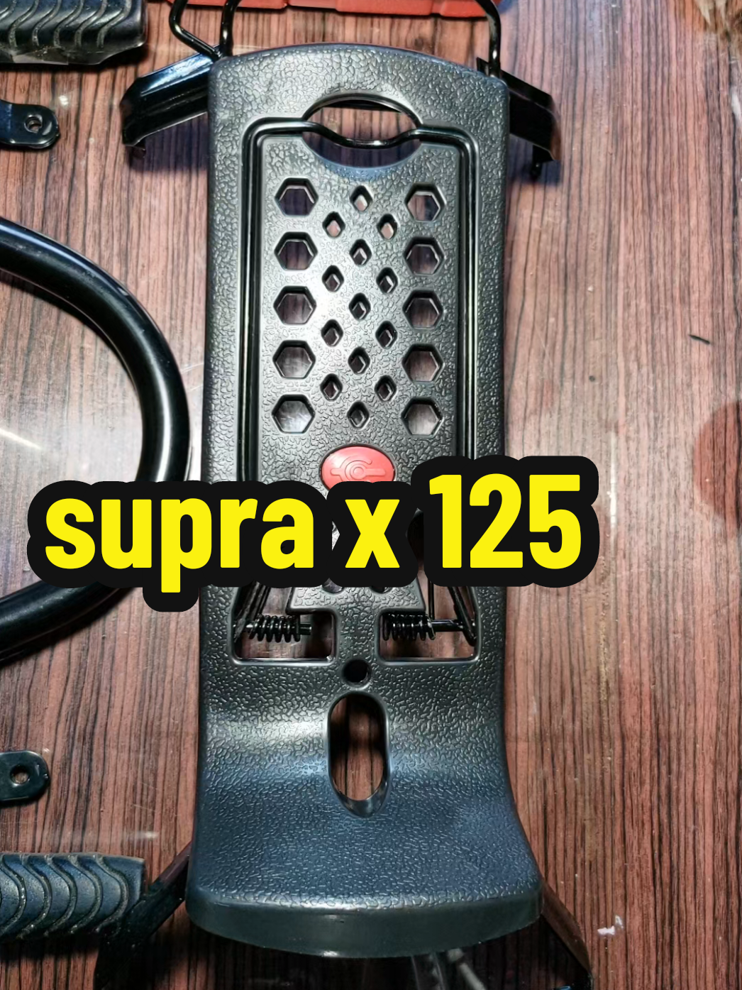 bagasi tengah supra x 125 th 2008-2014 #bagasi #bagasitengah #jepitanbarang #suprax125 #suprax125old 