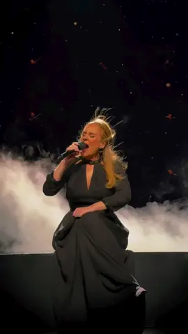 this song makes me cry😭#adele #adelelive #fyp #fypシ゚ #foryou #foryoupage #adele25 #queenadele #queenadele_113 #blowthisup #viral 